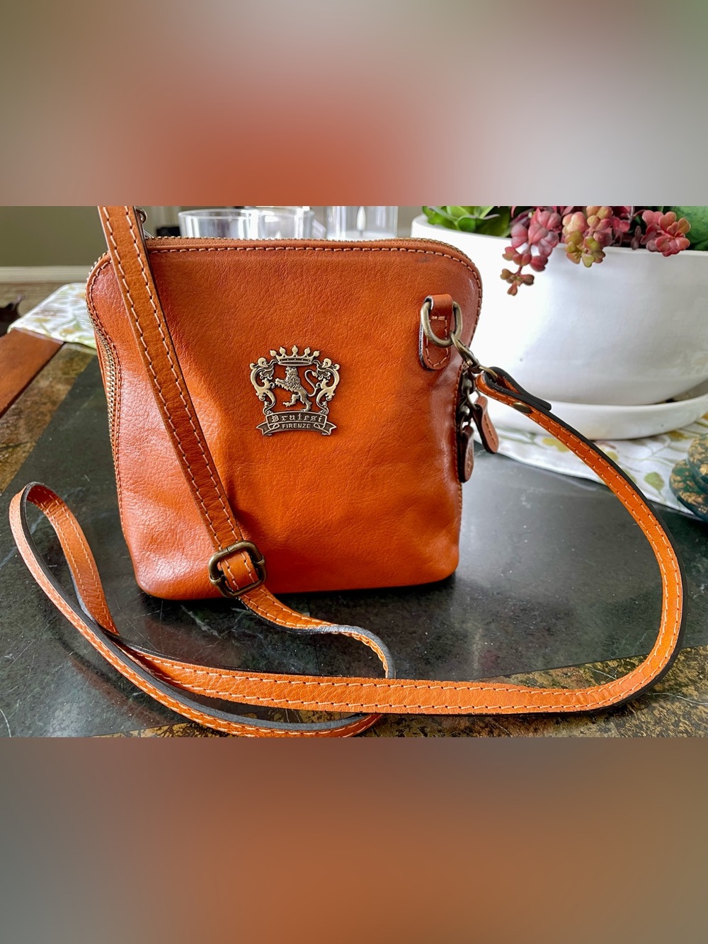 Pratesi Firenze Tan Leather Small Crossbody Bag Vintage